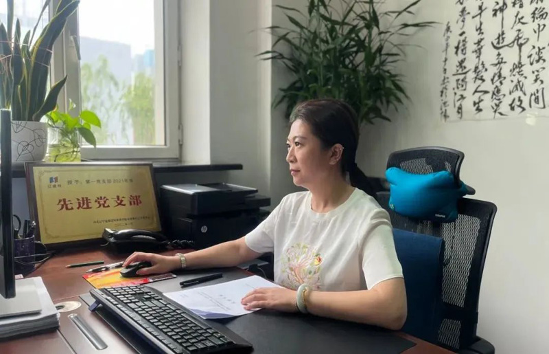 解放思想 擔當實干 重整行裝再出發(fā)——省建科院第一黨支部解放思想大討論活動紀實(圖4) 解放思想 擔當實干 重整行裝再出發(fā)——省建科院第一黨支部解放思想大討論活動紀實(圖4)